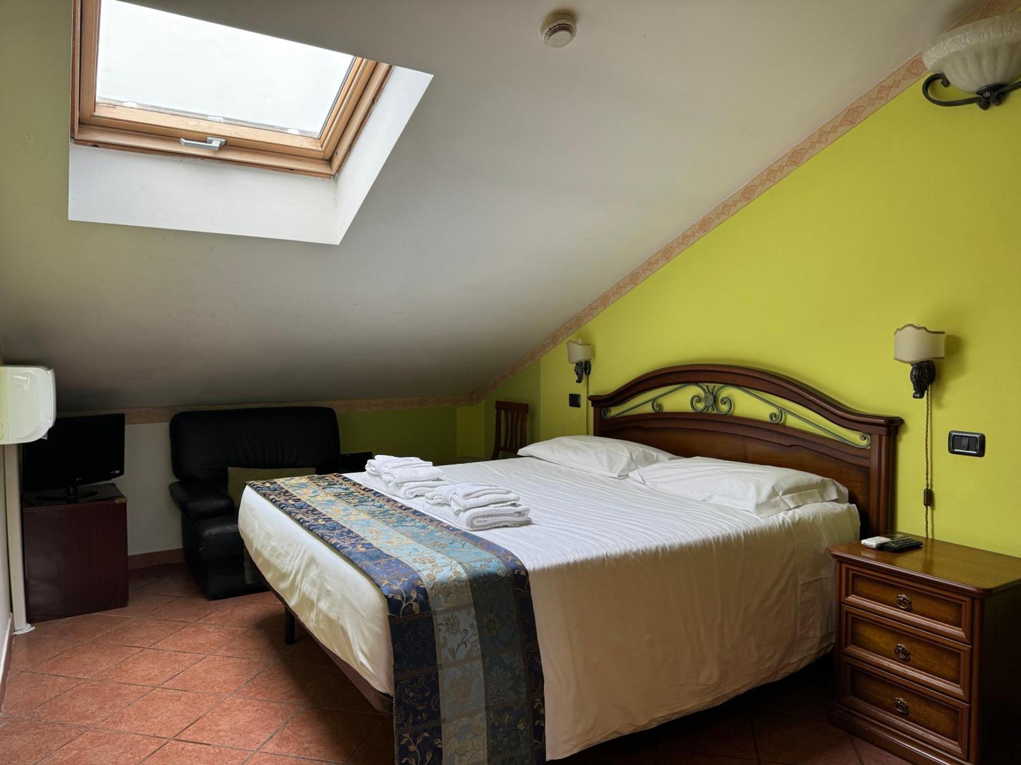 Euro House Inn Airport Fiumicino Exteriér fotografie