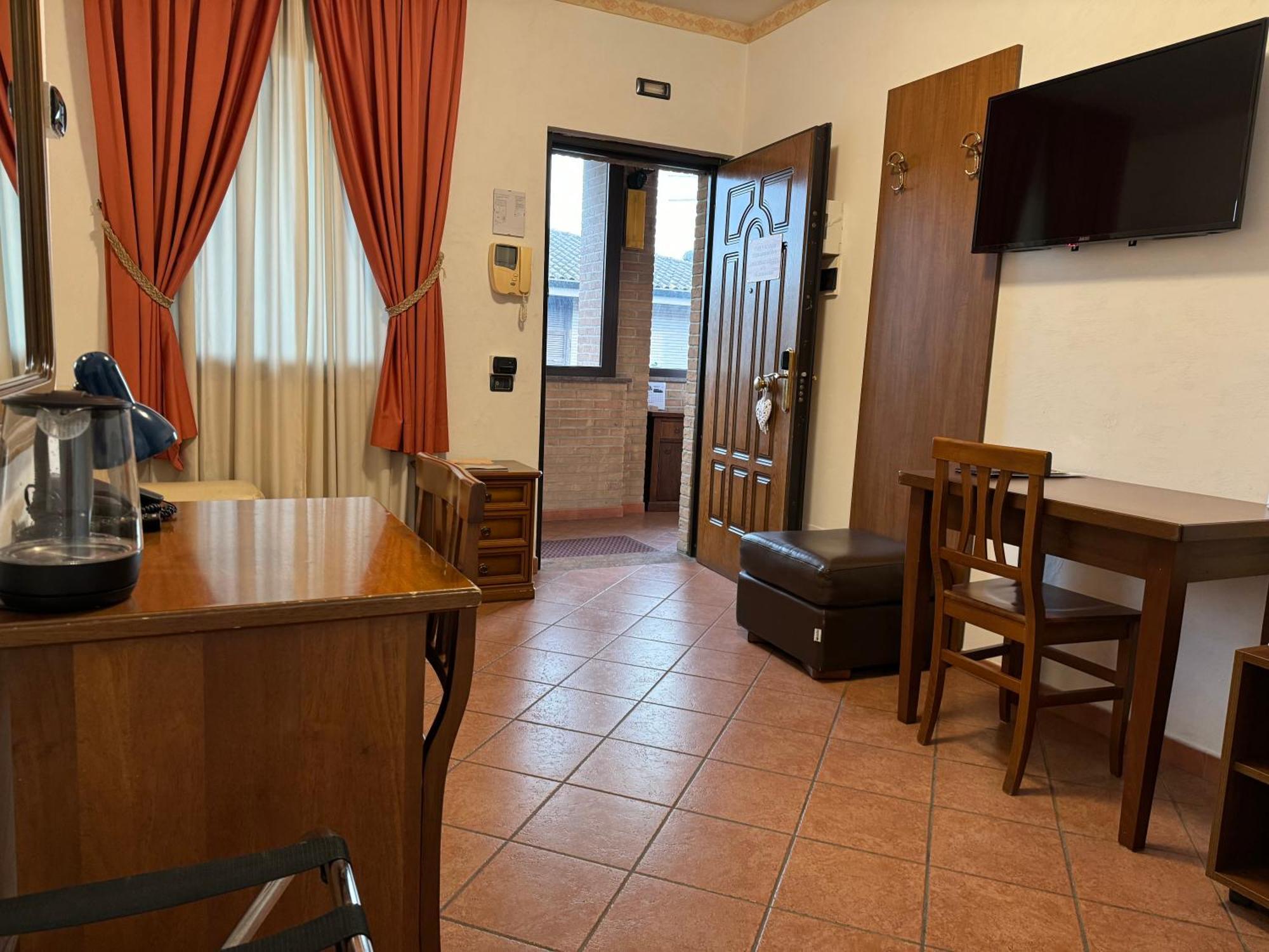 Euro House Inn Airport Fiumicino Exteriér fotografie