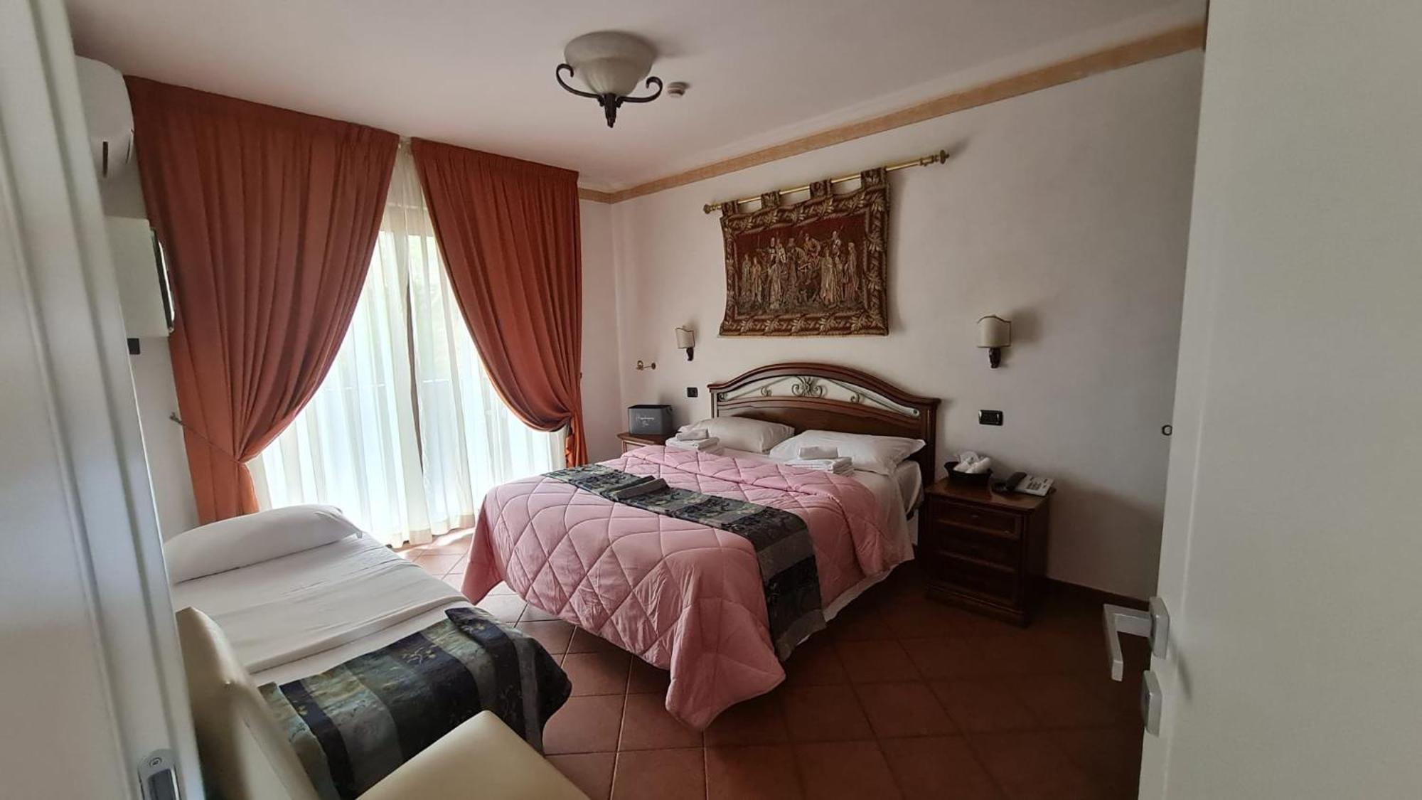 Euro House Inn Airport Fiumicino Exteriér fotografie