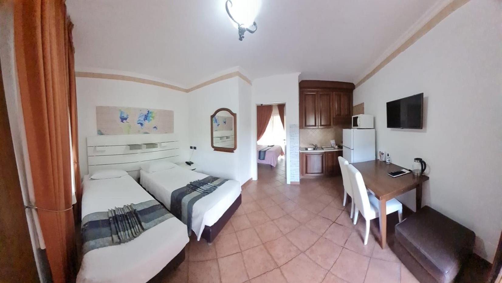 Euro House Inn Airport Fiumicino Exteriér fotografie